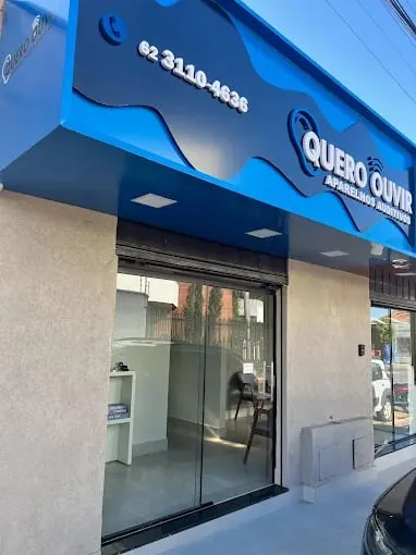 Fachada da Quero Ouvir em Trindade, na R. Rocha Lima